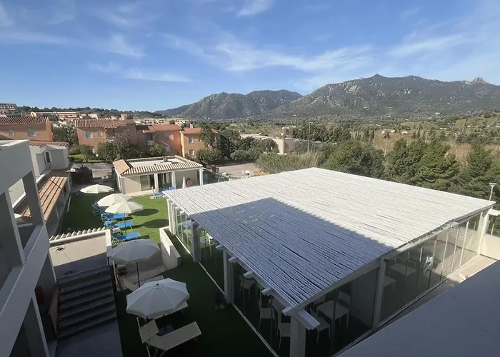 Illumi's 3* فيلاّسيمِيوس