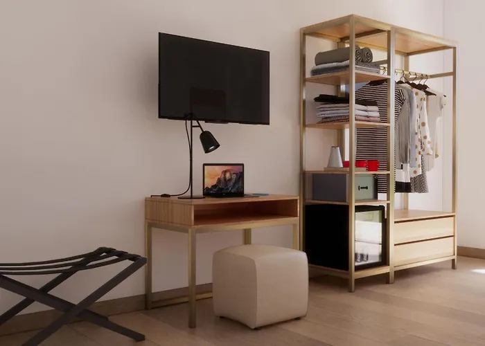 فندق Illumi's 3*