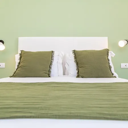 Hotel Illumi's